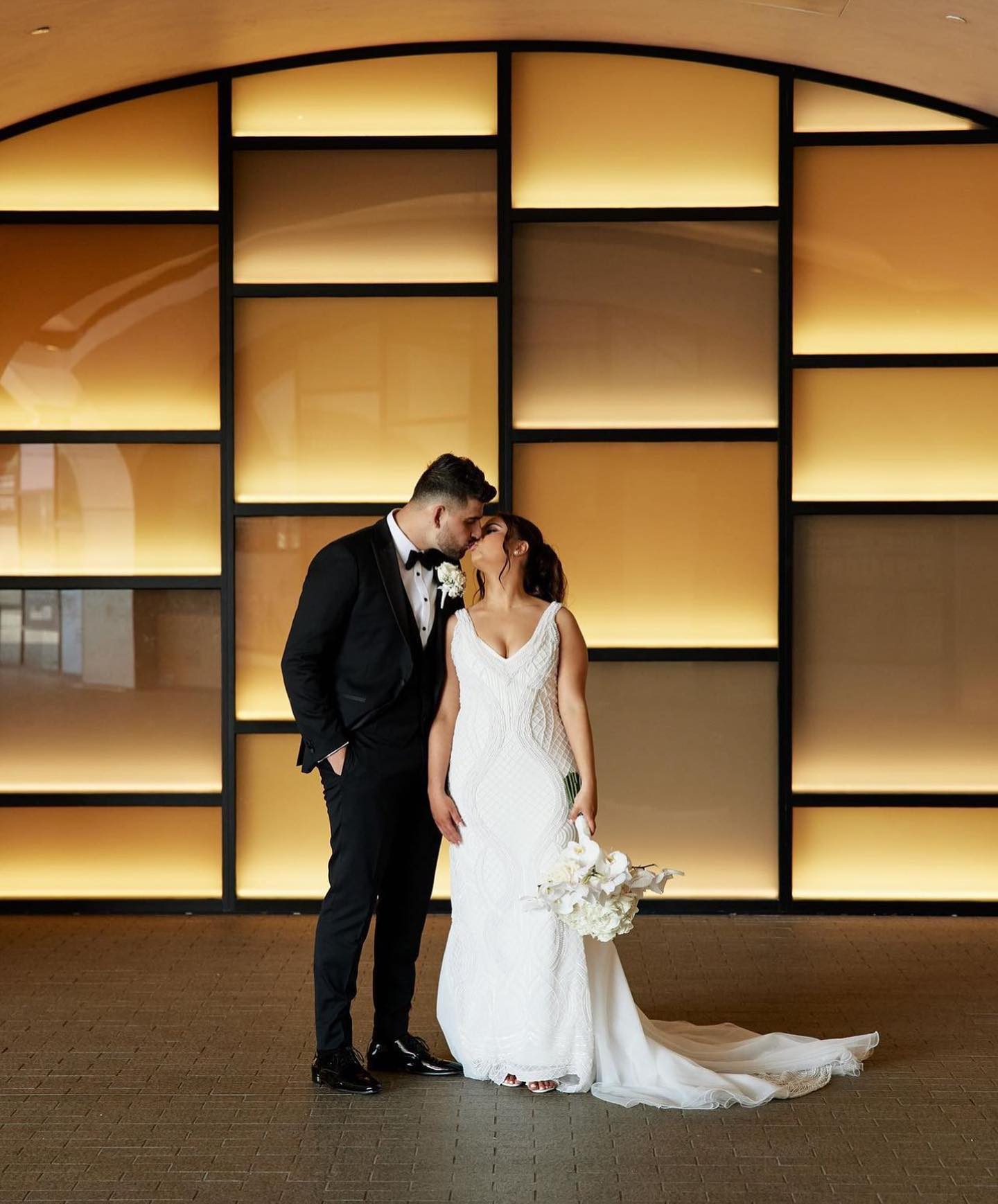 Medium-Large Wedding Floral Experience Package