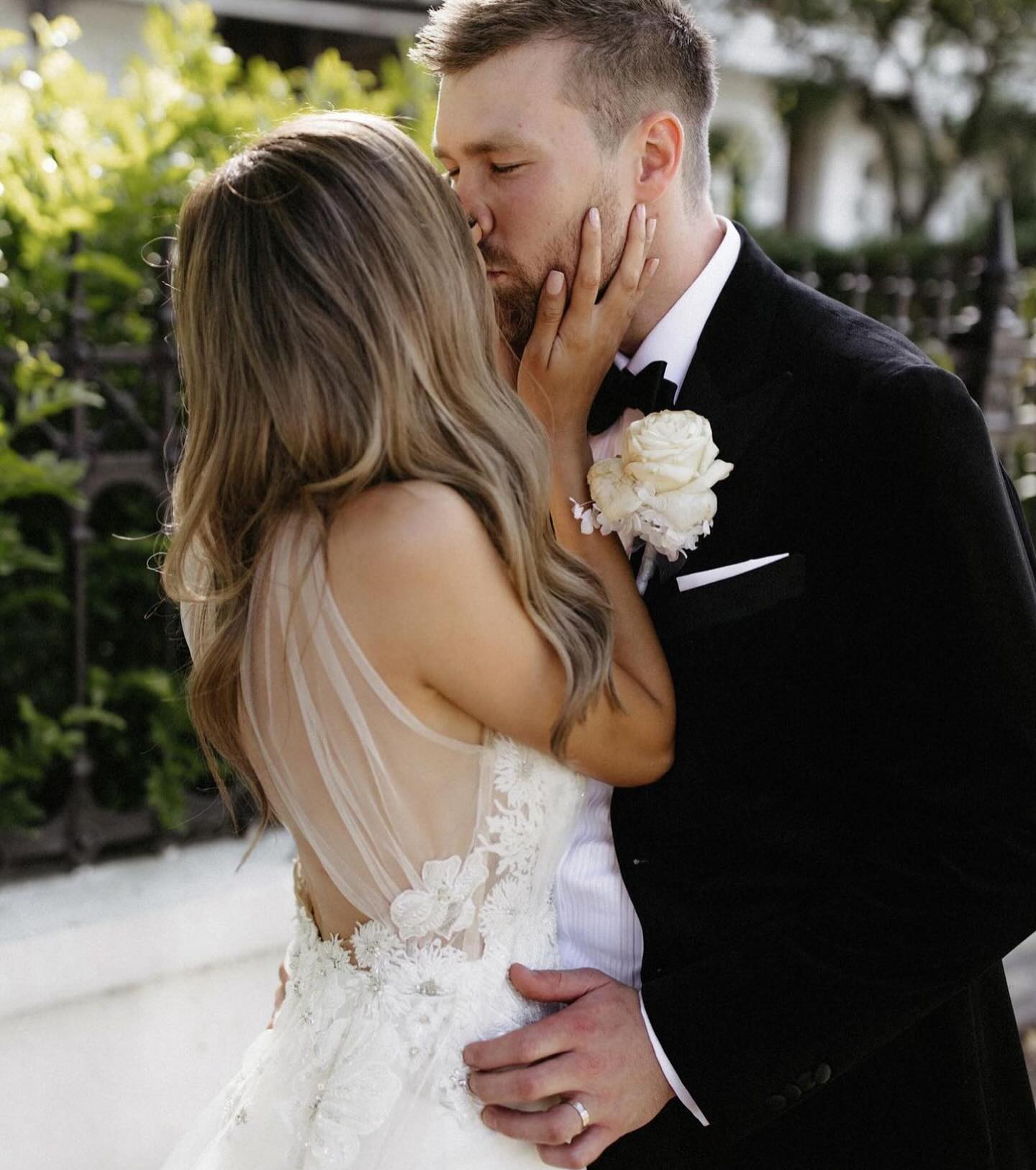 Medium-Large Wedding Floral Experience Package